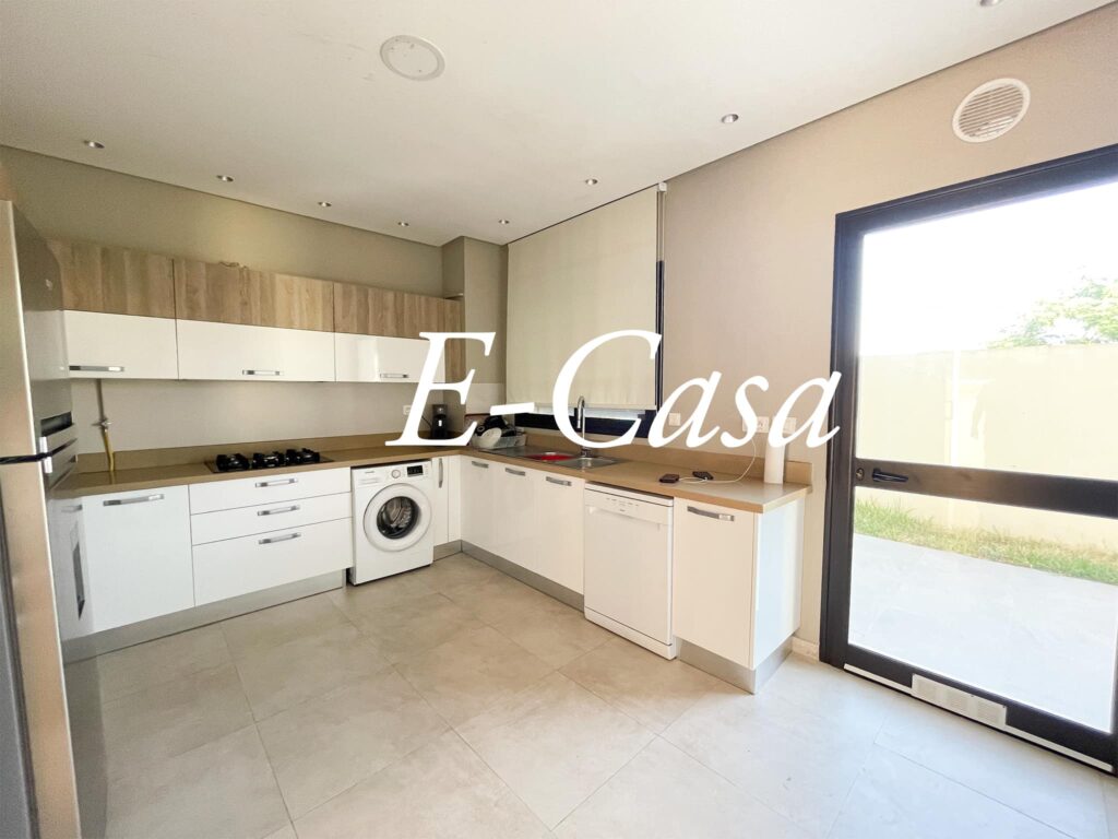 484316456_677584561462460_7716179919431005371_n