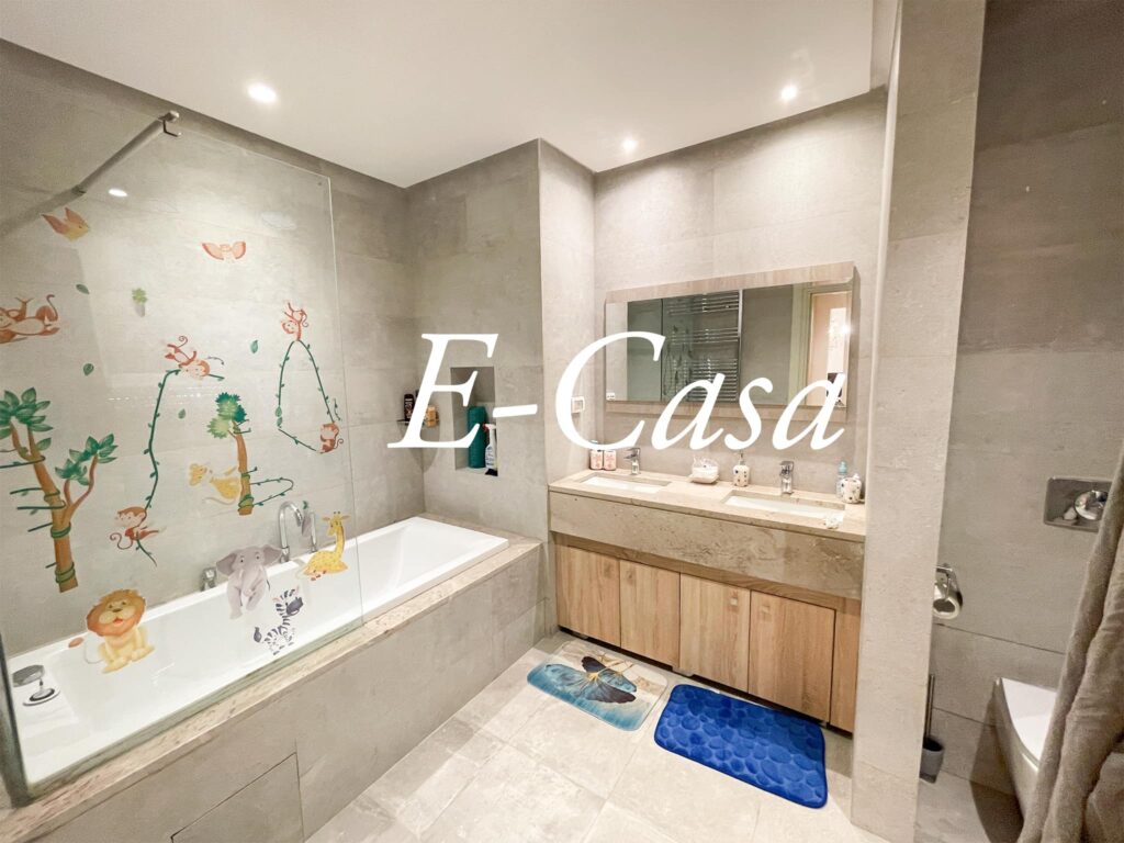 484570847_677584438129139_1243359870862473315_n