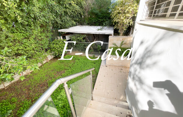 322463A3-C856-4836-8FEF-5D530C3B5438