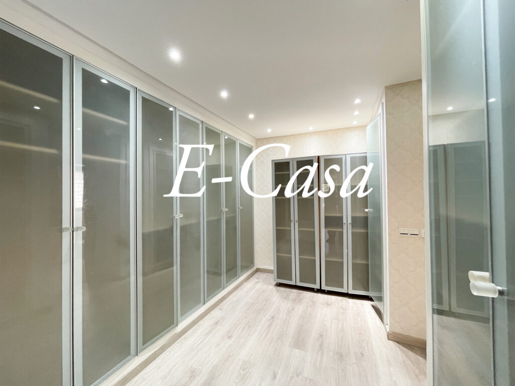 4B931EB2-C355-41A4-94DA-65AB020AA3CE