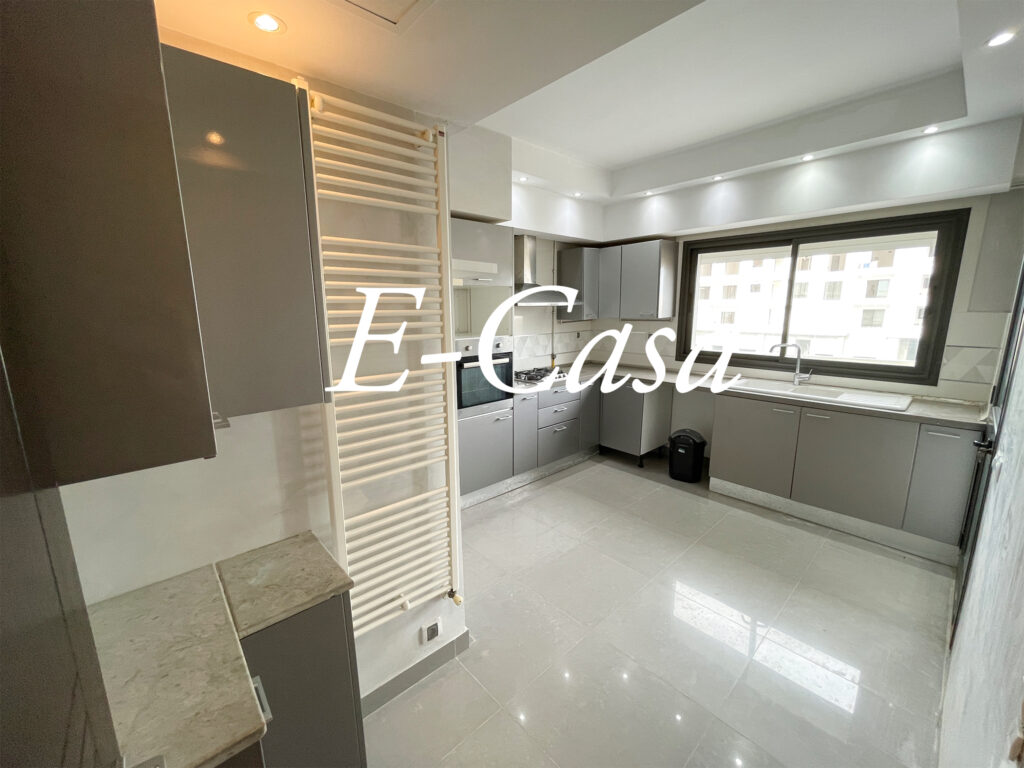 BD770395-26D1-4CEB-B53B-5FC19ACE7535