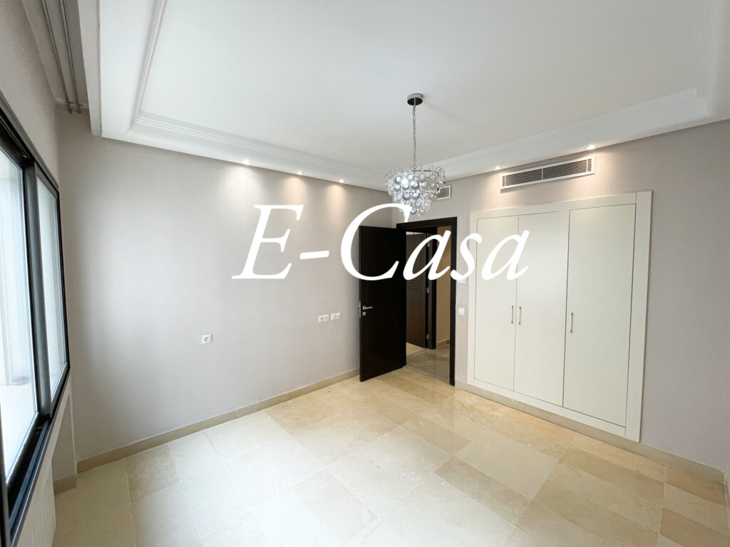 DDFBEFBE-1CCD-4E53-BF33-BE4EF51867F5